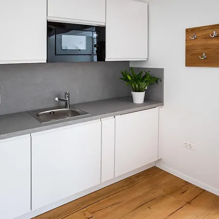 Lucka Quiet Location, Free Bikes, Big Garden, Doctor *