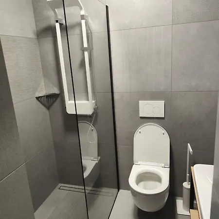 Lucka Quiet Location, Free Bikes, Big Garden, Doctor * Bled