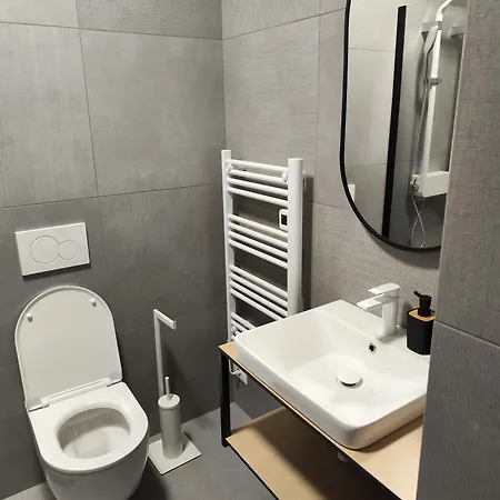 Apartman Lucka Quiet Location, Free Bikes, Big Garden, Doctor *