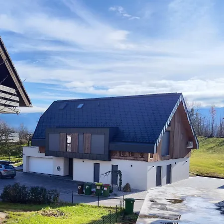 Apartman Lucka Quiet Location, Free Bikes, Big Garden, Doctor Bled