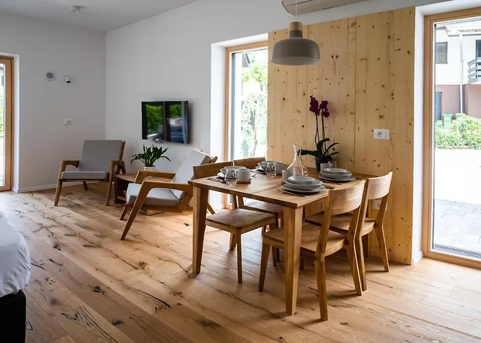 Apartment Lucka Quiet Location, Free Bikes, Big Garden, Doctor *