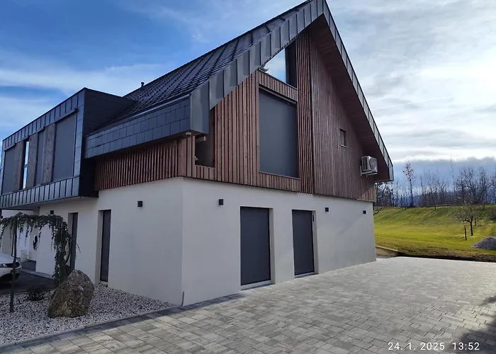 Lucka Quiet Location, Free Bikes, Big Garden, Doctor * Bled